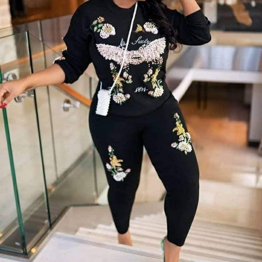 Blk girl rock sweat pants set